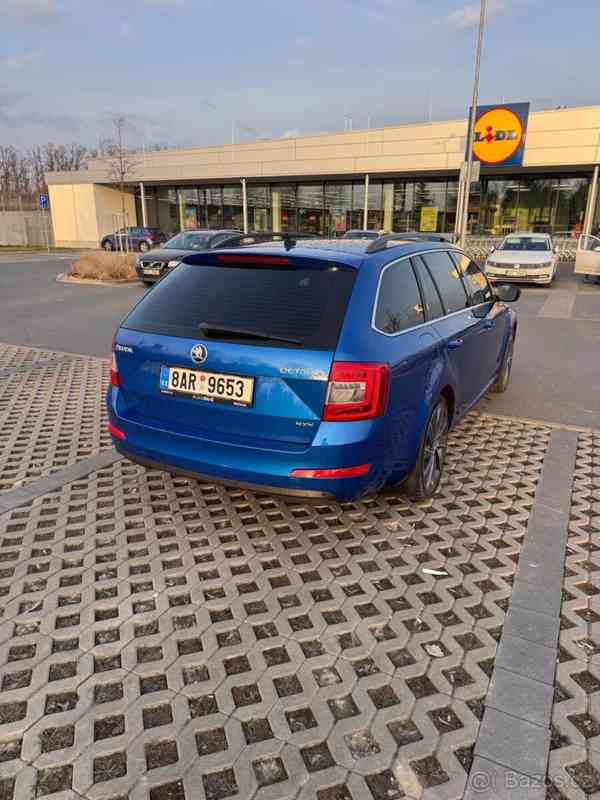 Škoda Octavia 2,0   L&K 4x4 DSG TDI 135 kw - foto 4