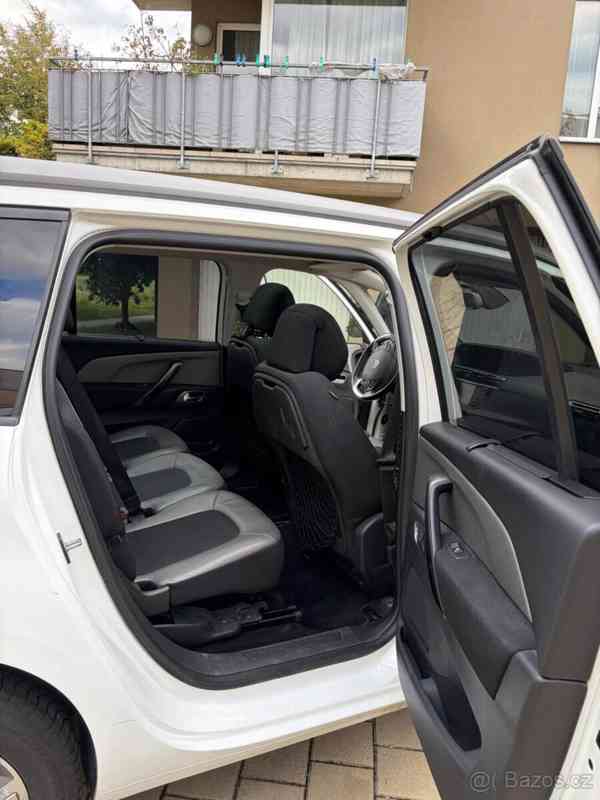 Citroën C4 Picasso 2,0   hdi - foto 11