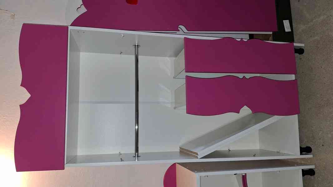 Dětská skříň + komoda, kompletní set - foto 4