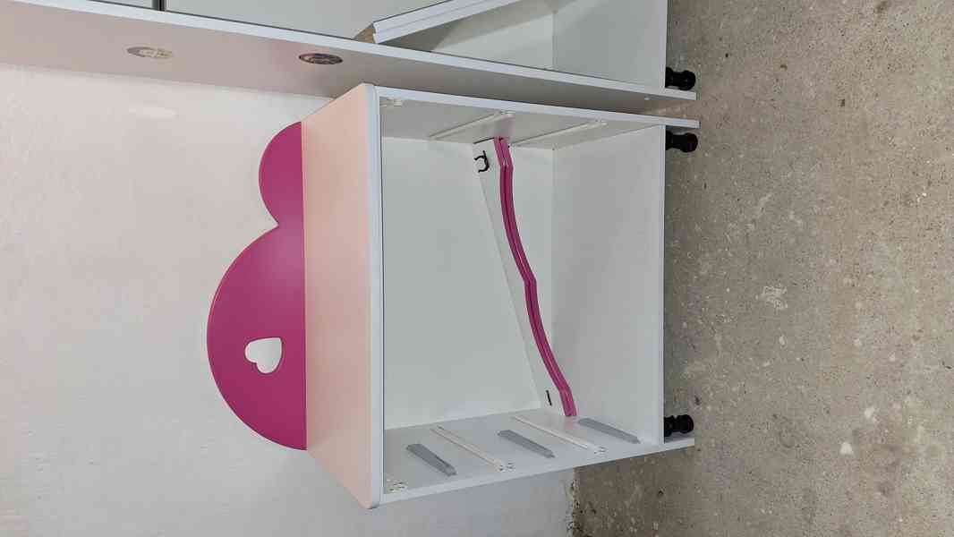Dětská skříň + komoda, kompletní set - foto 6