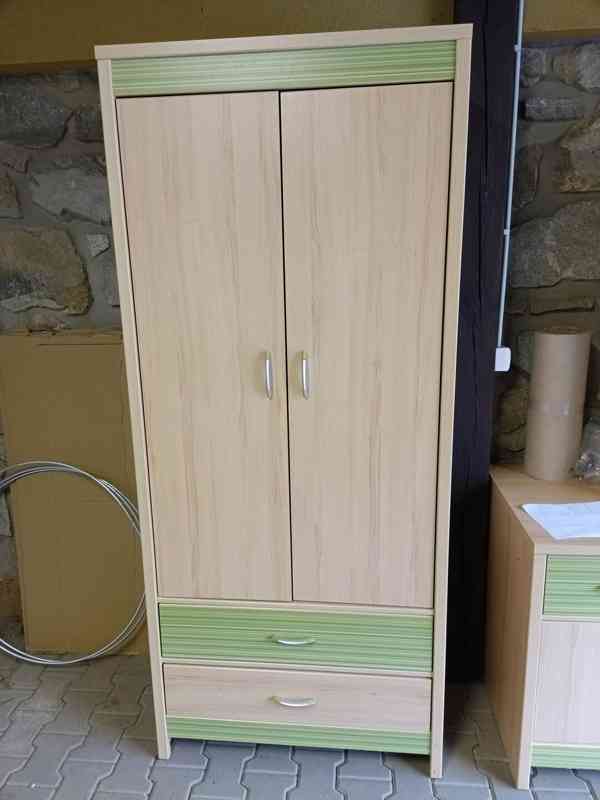 Nábytek do dětského pokoje višeň cornwall + zelená - foto 3