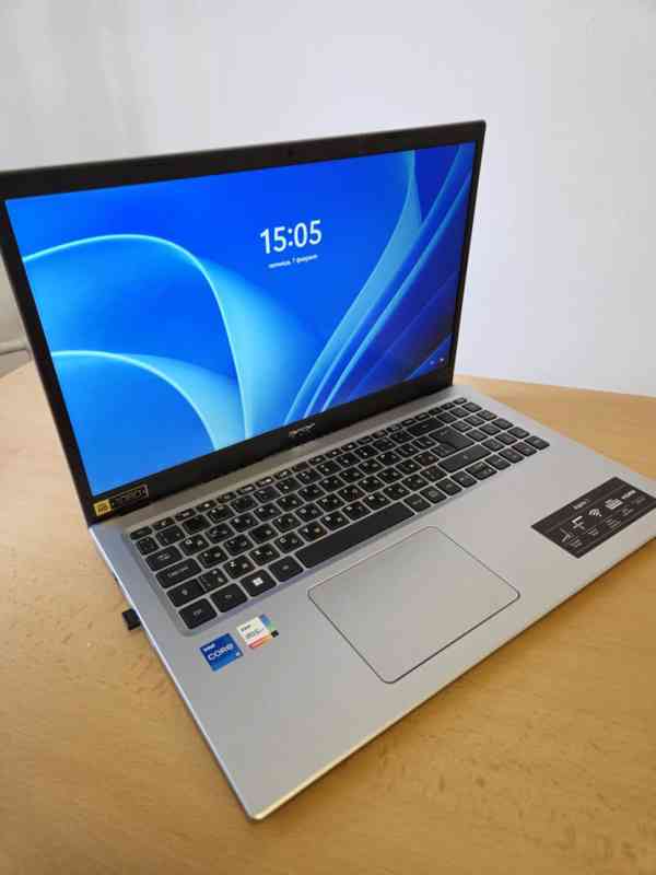 Acer Aspire 3 - foto 2