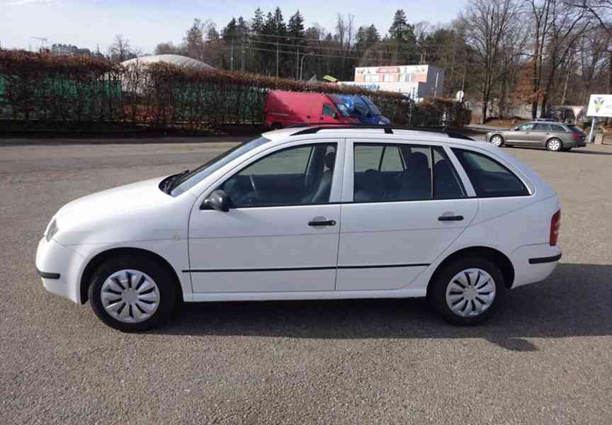 Škoda Fabia 1.9 SDI Combi r.v.2003 (STK:2/2028) - foto 2