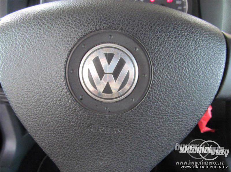 Volkswagen Golf 1.6, vyrobeno 2008 - foto 11