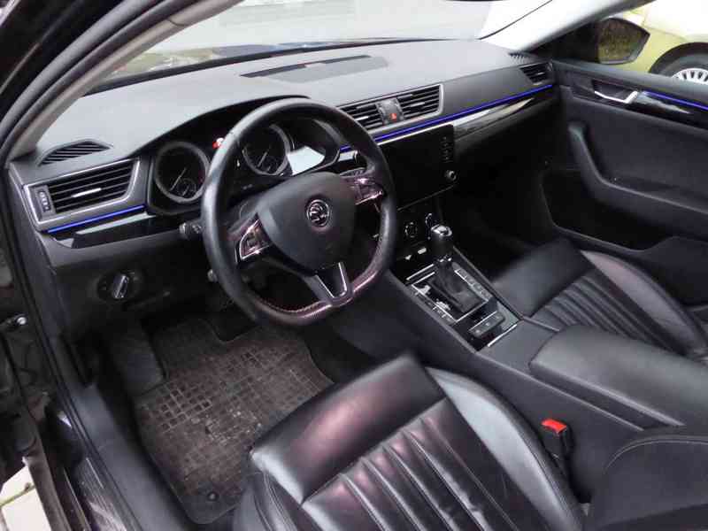 ŠKODA Superb Combi L&K 2,0 TDI 140 kW DSG, 3060 - foto 17