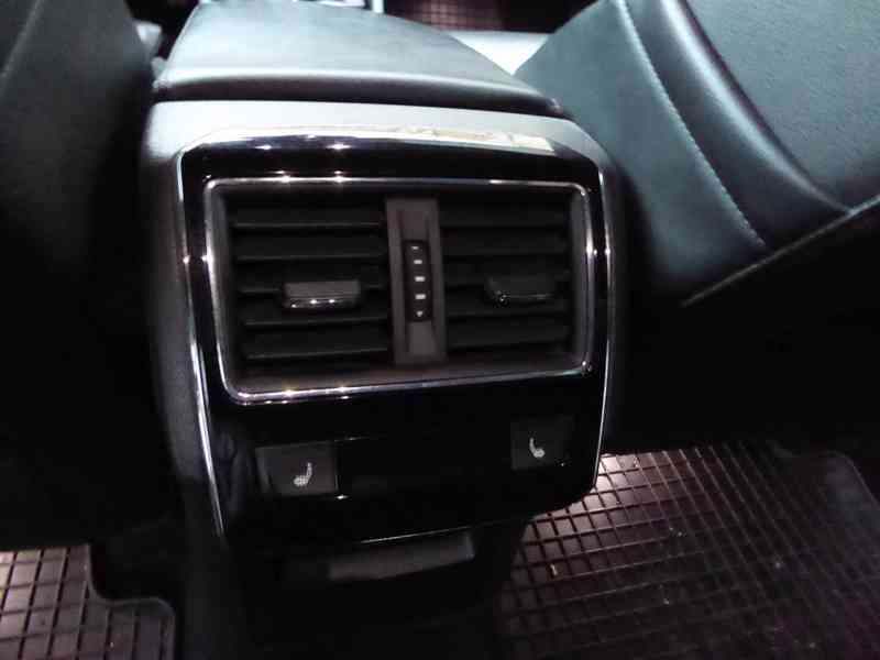 ŠKODA Superb Combi L&K 2,0 TDI 140 kW DSG, 3060 - foto 8
