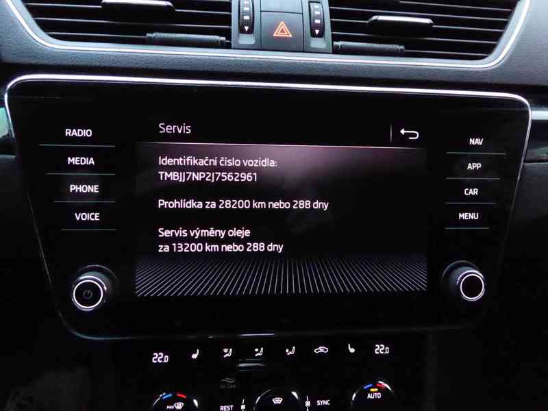 ŠKODA Superb Combi L&K 2,0 TDI 140 kW DSG, 3060 - foto 26