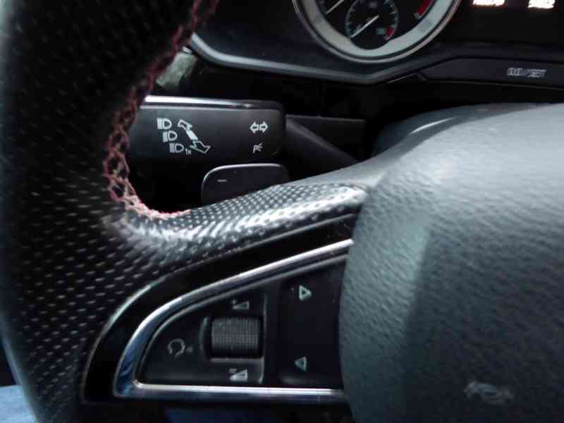 ŠKODA Superb Combi L&K 2,0 TDI 140 kW DSG, 3060 - foto 20