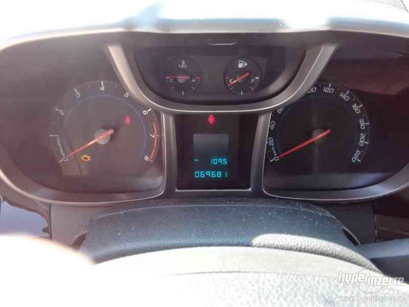 Prodám Chevrolet Orlando 1.8+LPG(7 míst) - foto 11