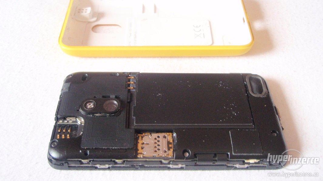 Nokia Lumia 620 dotykový mobilní telefon + příslušenství - foto 9
