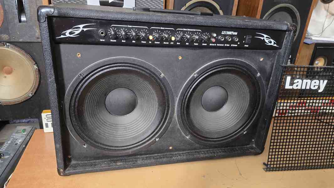 Kytarové kombo LANEY LX120RTWIN, 2x 12" repro CELESTION - foto 7
