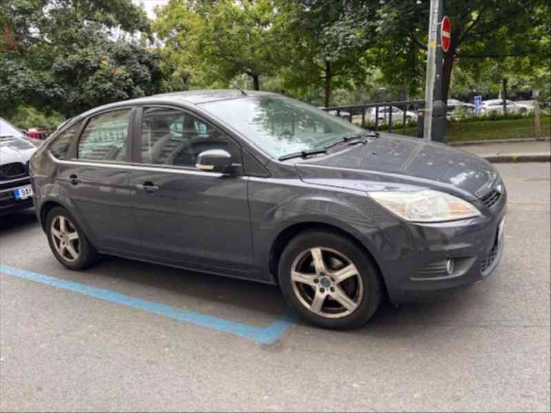 Ford Focus 1,6 r.v. 2009 - foto 1