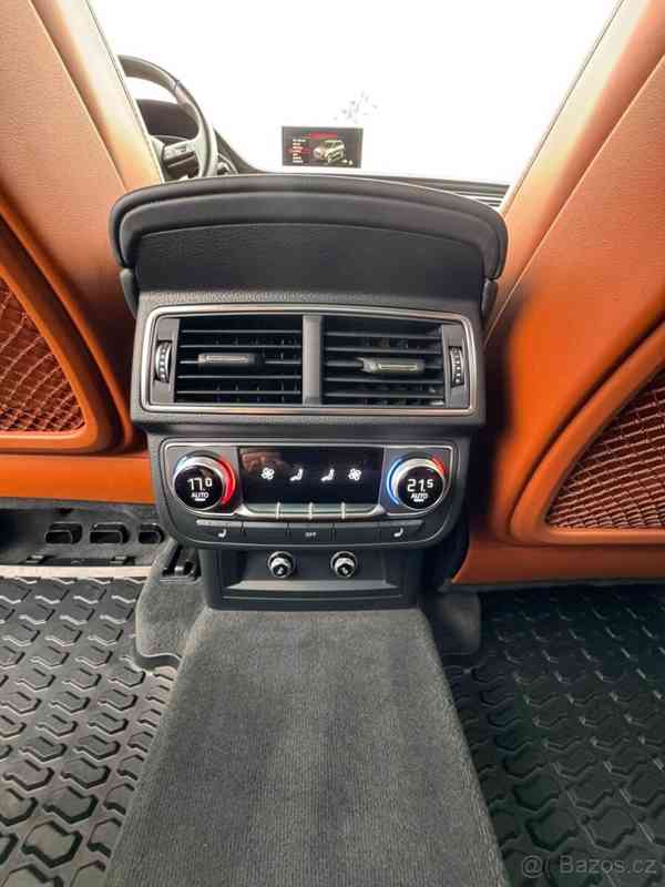 Audi Q7 3,0   TDI Quattrro S-Line - foto 6