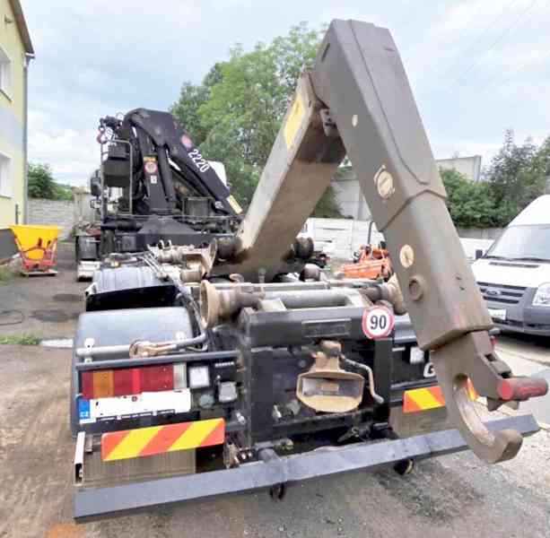 35t kontejner GINAF 6x4+ 22tm jeřáb - foto 11