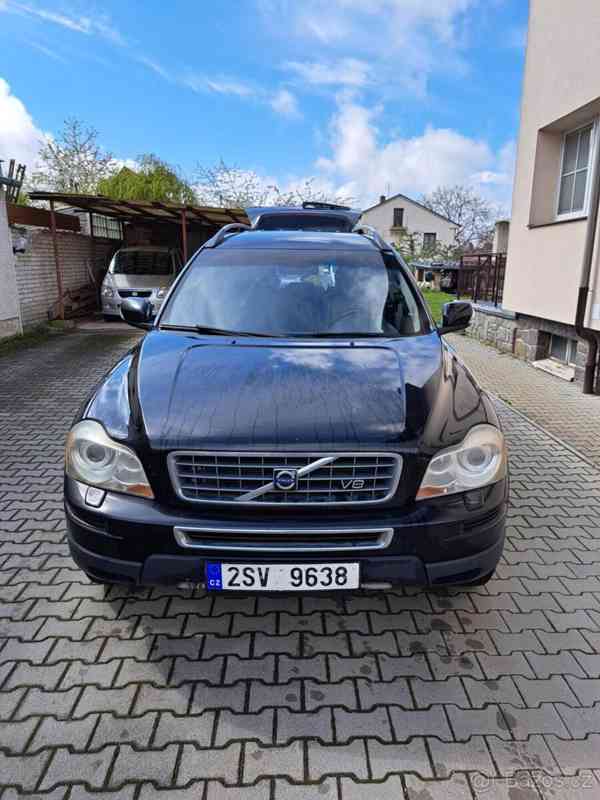 Volvo XC90 4.4 V8 - foto 8