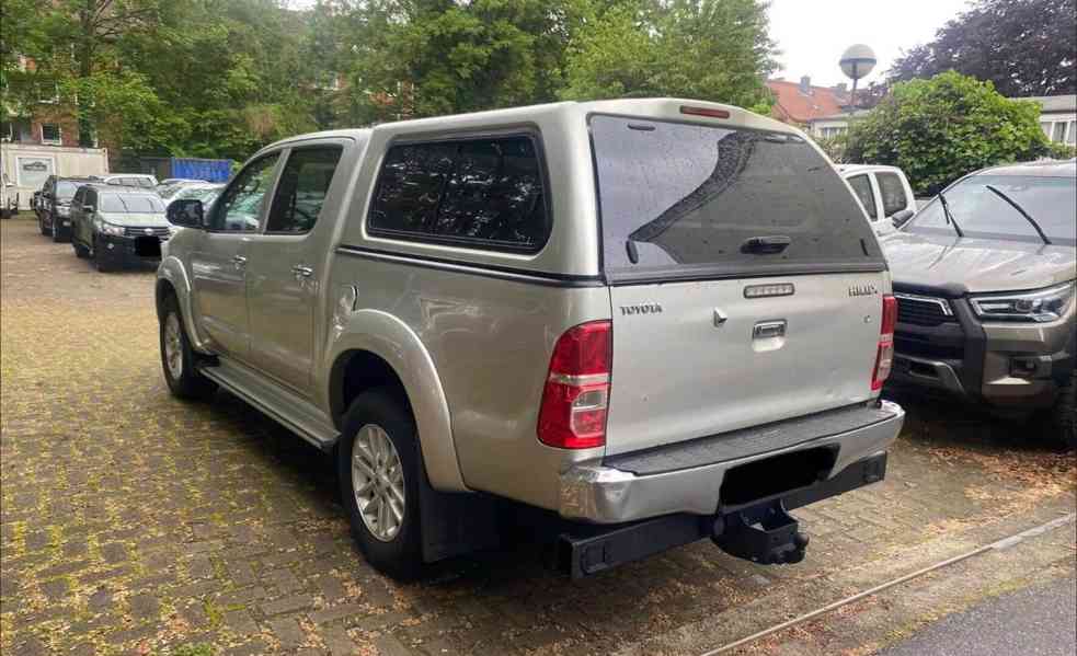 Toyota Hilux3.0 D-4D 126kw - foto 11