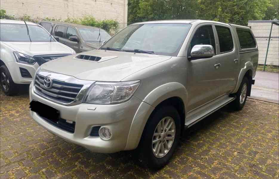 Toyota Hilux3.0 D-4D 126kw - foto 5