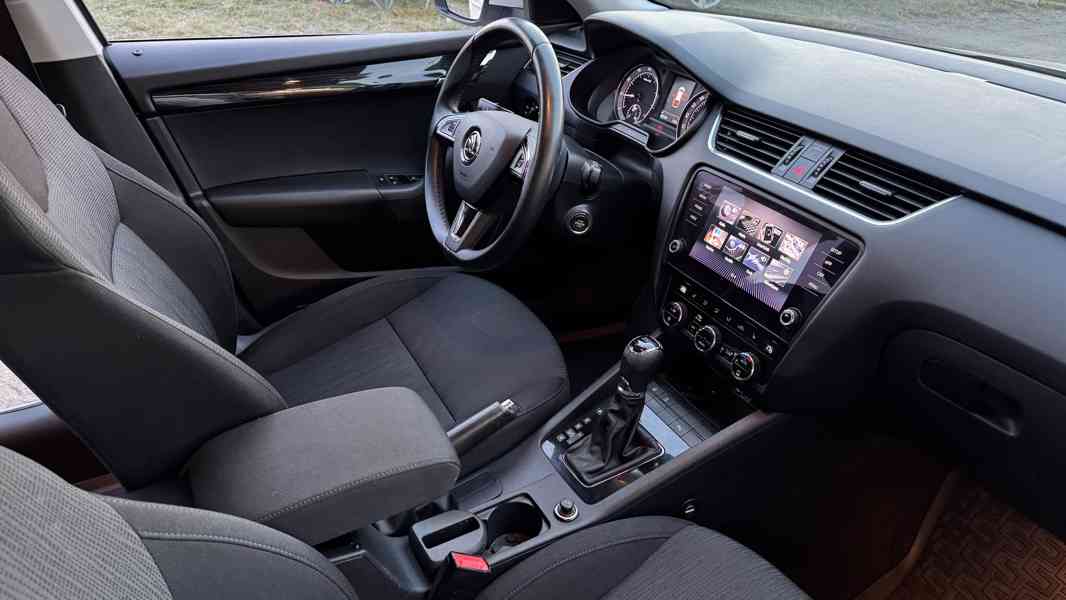 Škoda Octavia, 1.5 TSi, Full LED - foto 17