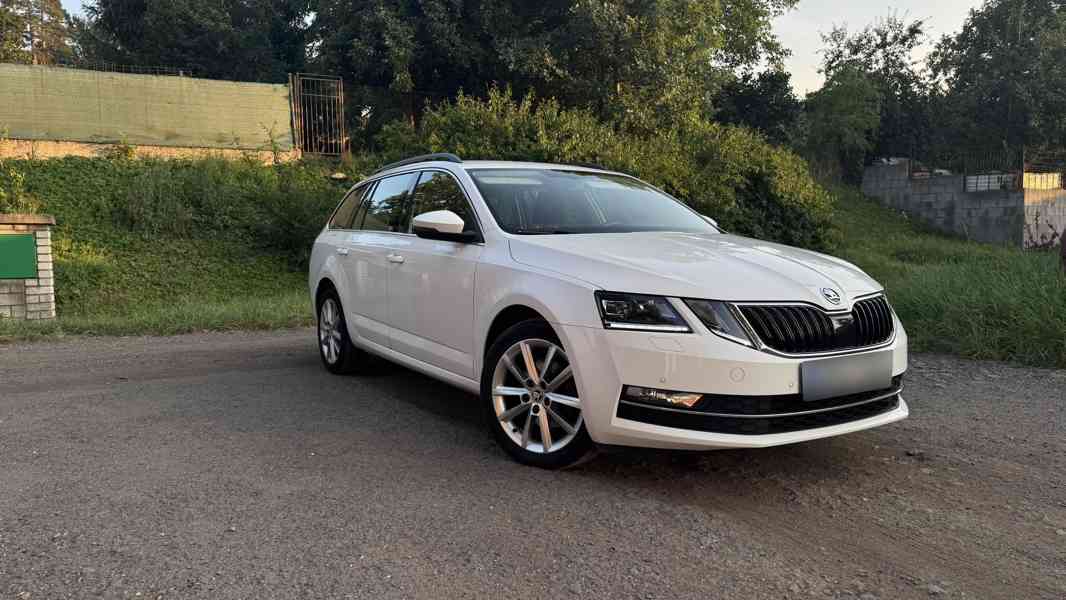 Škoda Octavia, 1.5 TSi, Full LED - foto 10