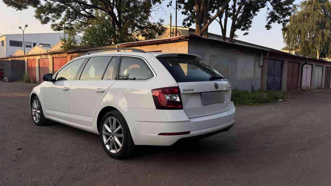 Škoda Octavia, 1.5 TSi, Full LED - foto 3