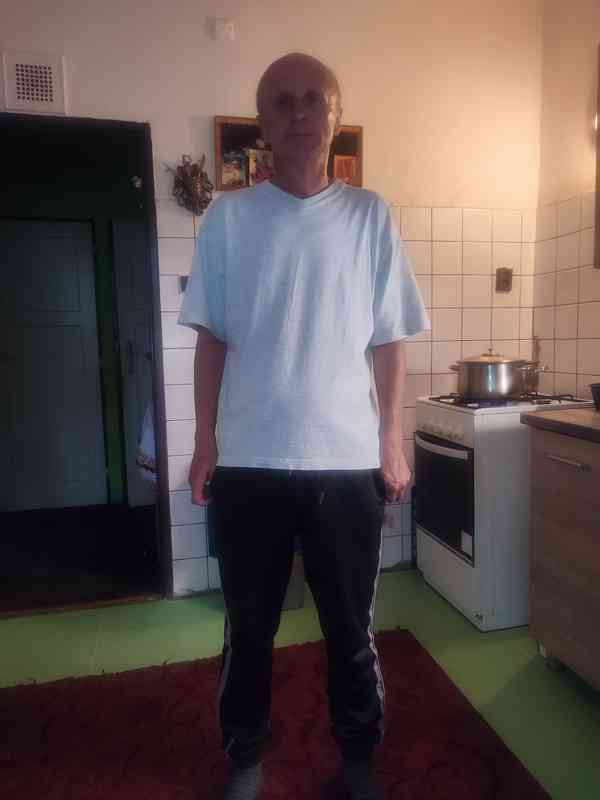 Dobrý den nabyzim služby hodinového manzela pro ženy samoziv - foto 2