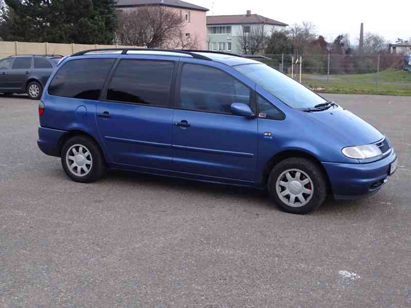 VW Sharan 1.9 TDI r.v.1997 (81 kw) stk:6/2026 - foto 2