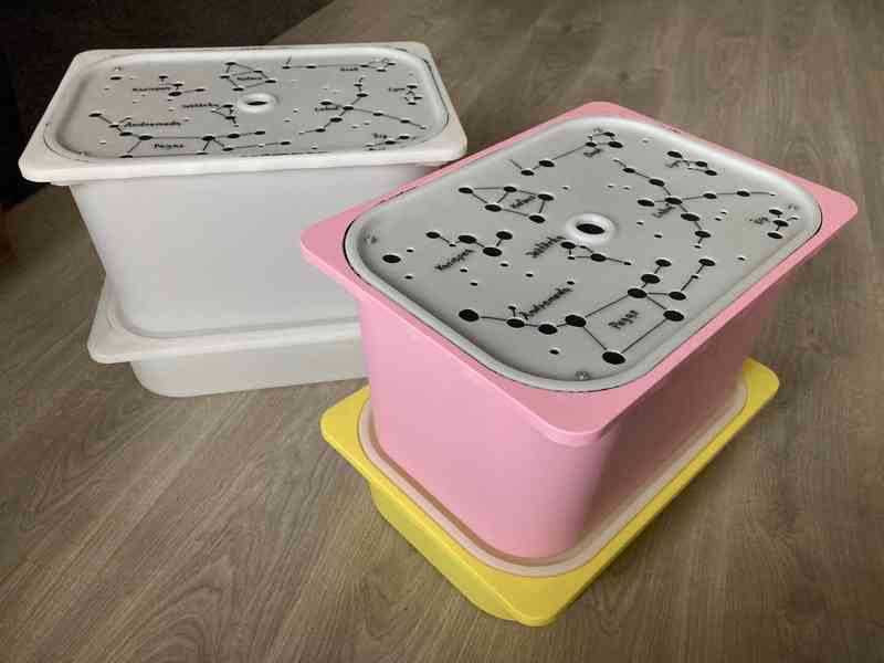 Barevný kompostér s víkem s hvězdnou oblohou - foto 4