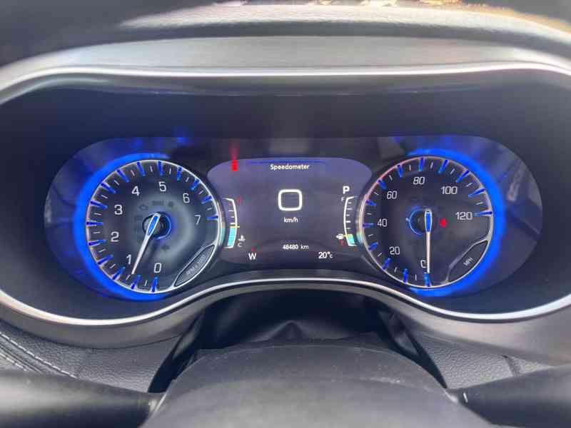 Chrysler Pacifica 3,6 S RED Limited Sunrof DVD 2020 - foto 17