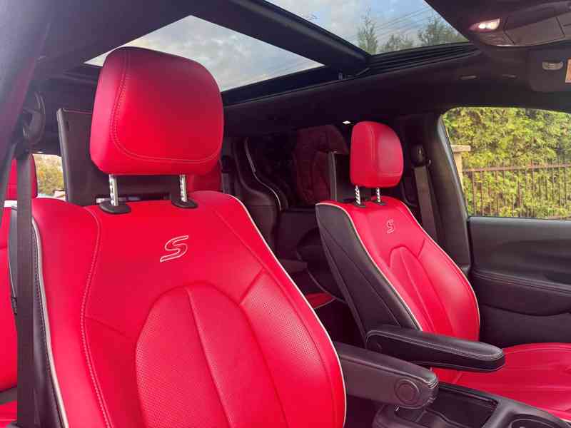 Chrysler Pacifica 3,6 S RED Limited Sunrof DVD 2020 - foto 14