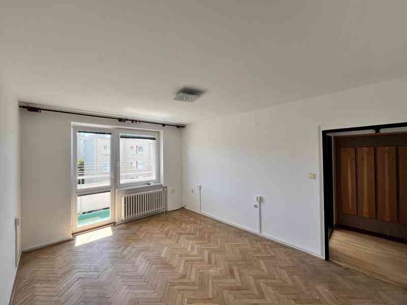 Pronájem bytu 2+1 s balkonem ve Znojmě - foto 5