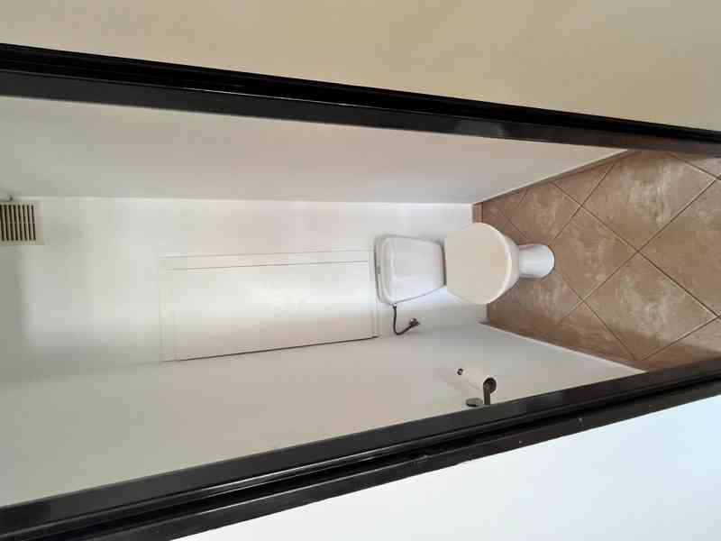 Pronájem bytu 2+1 s balkonem ve Znojmě - foto 12