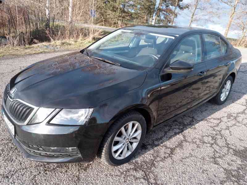 Škoda Octavia 1.6 TDI 85 KW	 - foto 14