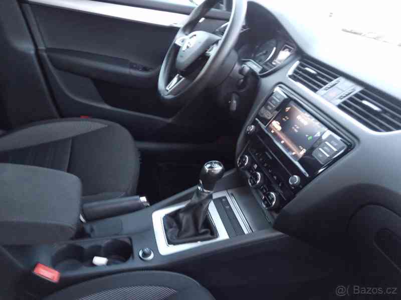 Škoda Octavia 1.6 TDI 85 KW	 - foto 10