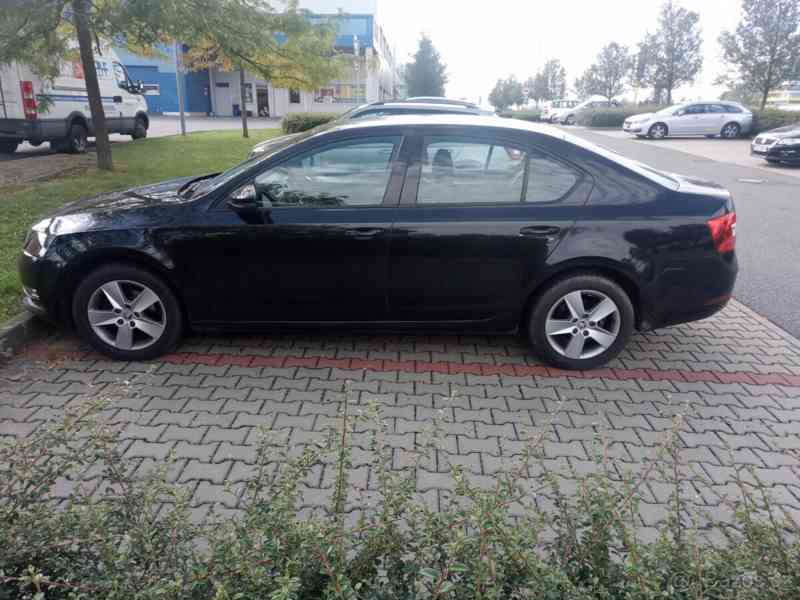 Škoda Octavia 1.6 TDI 85 KW	 - foto 15