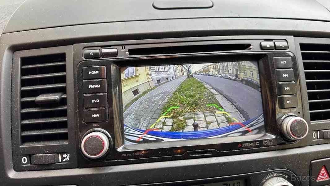 Volkswagen Multivan 2,5   T5 TDI - foto 6