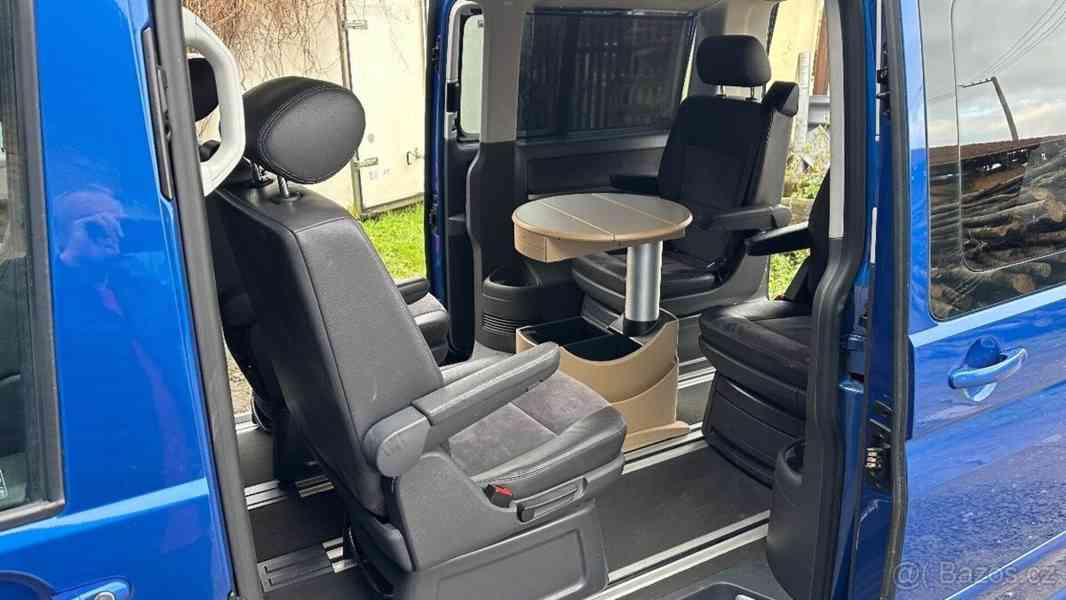 Volkswagen Multivan 2,5   T5 TDI - foto 8