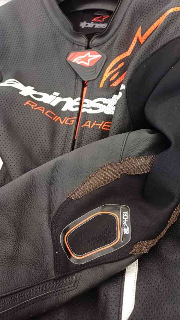 Špičková kožená kombinéza Alpinestars GP-R7 TECH-AIR - foto 12