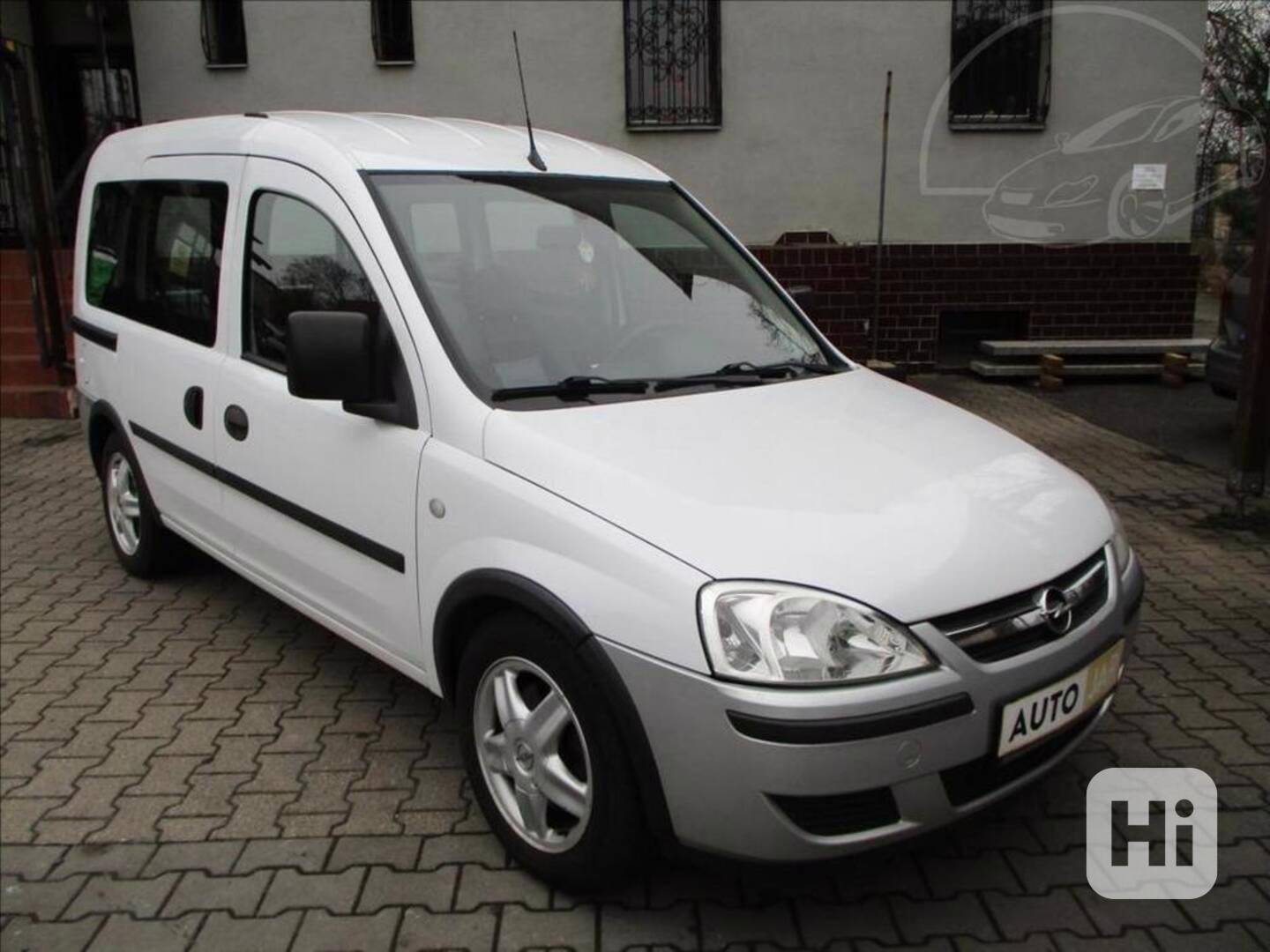 Opel Combo 1,7 CDTi TAŽNÉ ZAŘÍZENÍ - foto 1