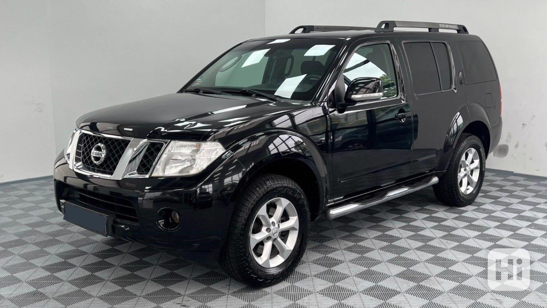 Nissan Pathfinder 2.5 dCi SE 140kw - foto 1