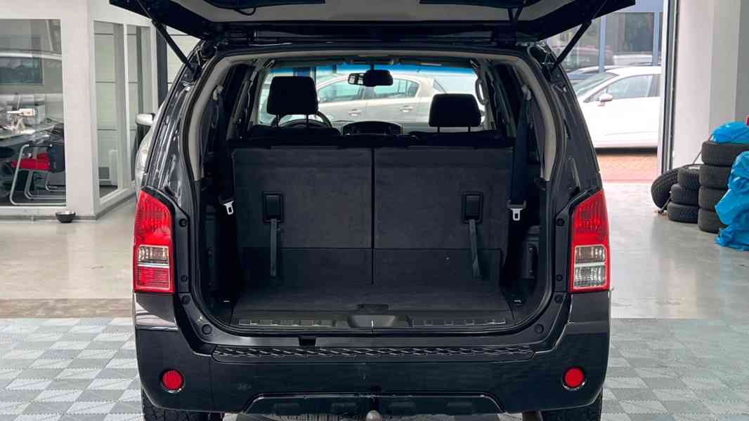 Nissan Pathfinder 2.5 dCi SE 140kw - foto 15