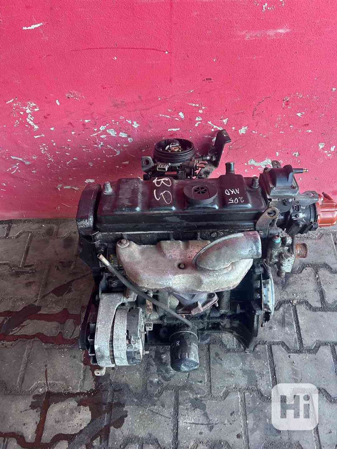 Motor 1,4i AKD 55KW Peugeot 205 záruka kompletní - foto 1