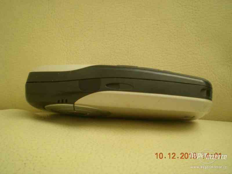 Nokia 6600 - telefony z r. 2004 s OS Symbian 60 - foto 4