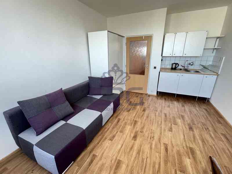 NABÍDKA PRONÁJMU BYTU 1+KK S PĚKNÝM VÝHLEDEM, BRNO – LESNÁ - foto 6
