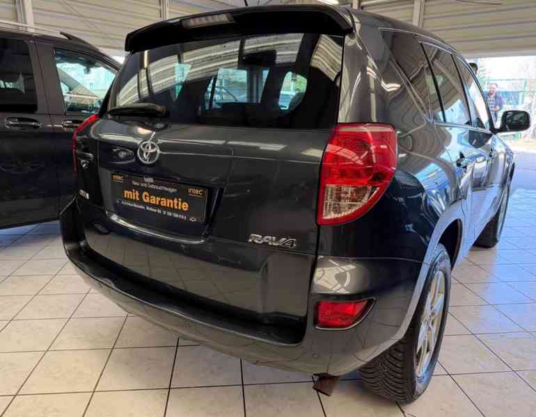 Toyota RAV 4 2.0i 4x4 Team benzín 112kw - foto 7