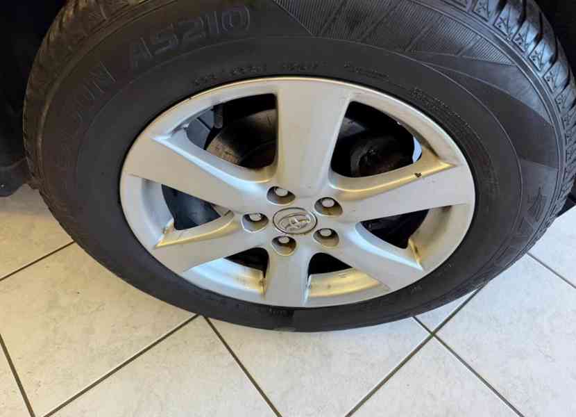 Toyota RAV 4 2.0i 4x4 Team benzín 112kw - foto 9