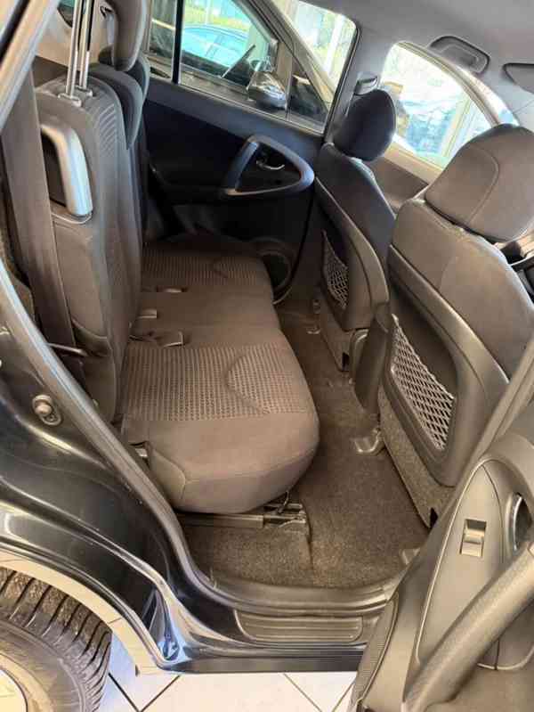 Toyota RAV 4 2.0i 4x4 Team benzín 112kw - foto 13