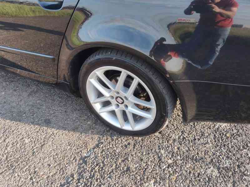 Seat Exeo 2,0   TDI-105 KW - foto 17