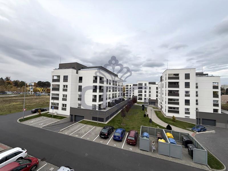 PRONÁJEM LUXUSNÍ NOVOSTAVBY BYTU 2+KK V OPAVĚ - foto 8