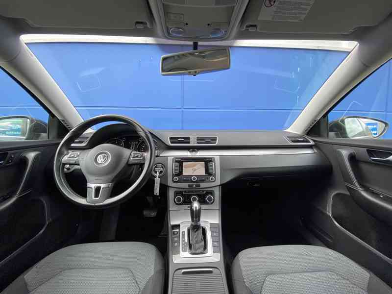 Volkswagen Passat Comfortline 2.0TDi, Navi, DSG, 2011 - foto 6