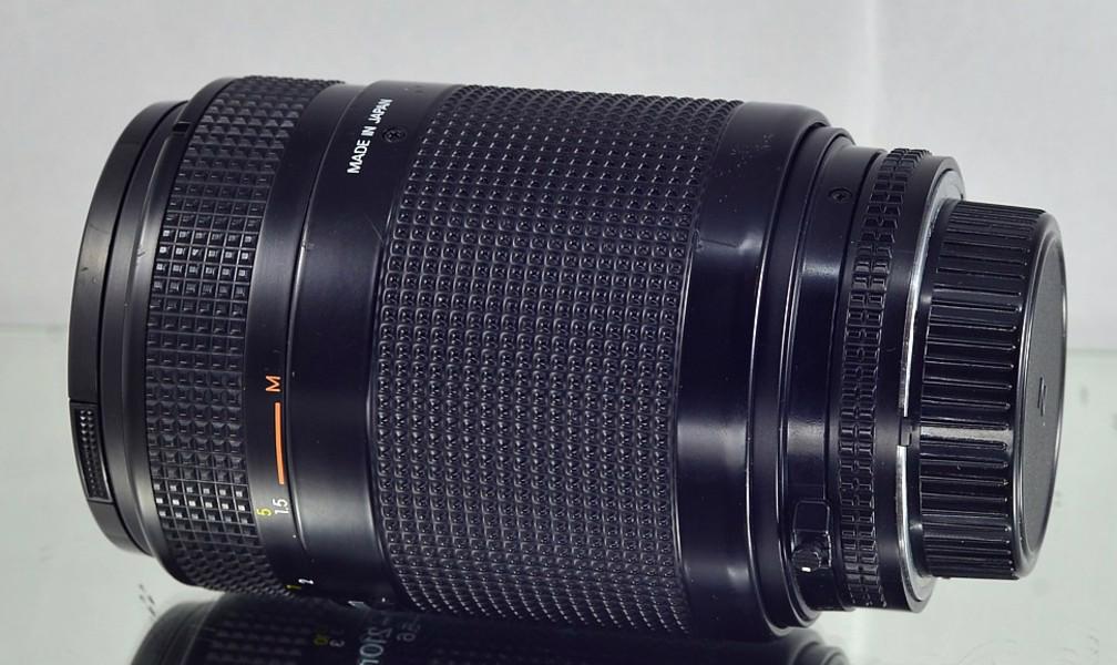 NIKON AF NIKKOR 70-210mm 1:4-5.6 *full-frame  - foto 6